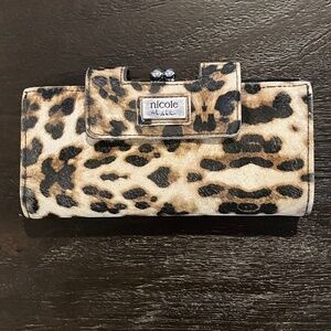 Women Wallet Trifold Leopard